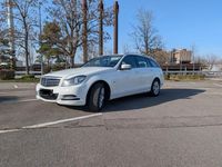 Gebraucht Mercedes C220 Elegance 170 PS (125 kW) 2011 Weiß Kombi