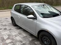 Gebraucht VW Golf VI 90 PS (66 kW) 2009 Silber Kleinwagen