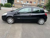 Gebraucht Renault Clio III 75 PS (55 kW) 2012 Schwarz Kleinwagen