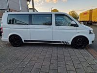 Gebraucht VW Caravelle 140 PS (102 kW) 2015 Weiß Van / Kleinbus