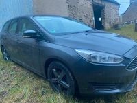 Gebraucht Ford Focus 105 PS (77 kW) 2018 Grau Kombi