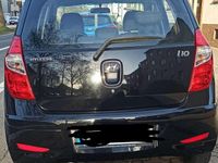 Gebraucht Hyundai i10 69 PS (50 kW) 2012 Schwarz Kleinwagen
