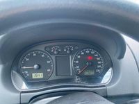 Gebraucht VW Polo 64 PS (47 kW) 2002 Schwarz Kleinwagen
