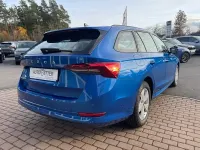 Gebraucht Skoda Octavia 116 PS (85 kW) 2023 Raceblau metallic (metallic) Kombi
