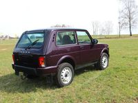 Usata Lada Urban 83 CV (61 kW) 2019 Viola SUV