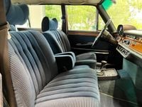 Gebraucht Mercedes 300 249 PS (183 kW) 1971 Beige Limousine