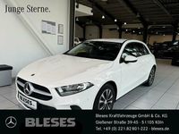 Gebraucht Mercedes A180 136 PS (100 kW) 2021 Unilack polarweiß Limousine