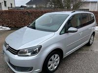 Gebraucht VW Touran 140 PS (102 kW) 2012 Silber Van / Kleinbus