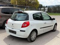 Gebraucht Renault Clio III 75 PS (55 kW) 2008 Weiß Kleinwagen