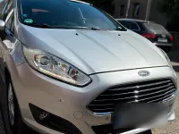 Gebraucht Ford Fiesta 101 PS (74 kW) 2013 Silber Kleinwagen