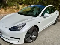 Gebraucht Tesla Model 3 Standard Range Plus 239 kW (325 PS) 2020 Weiß Limousine