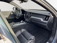 Gebraucht Volvo XC60 Plus 197 PS (144 kW) 2022 Grau SUV
