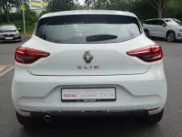 Gebraucht Renault Clio Intens 140 PS (102 kW) 2022 Weiß Kleinwagen