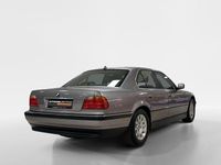 Gebraucht BMW 735 238 PS (175 kW) 2000 Grau Limousine