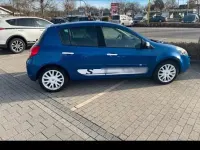 Gebraucht Renault Clio II 101 PS (74 kW) 2011 Blau Kleinwagen