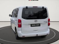 Gebraucht Toyota Proace Verso Team 177 PS (130 kW) 2024 Weiß Kombi