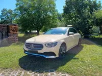 Gebraucht Mercedes E220 194 PS (142 kW) 2021 Andere farben Limousine