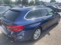 Gebraucht BMW 520 190 PS (139 kW) 2018 Blau Kombi