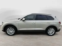 Gebraucht VW Touareg 231 PS (169 kW) 2025 Sechura beige metallic SUV