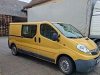 Gebraucht Opel Vivaro 114 PS (83 kW) 2010 Gelb Van / Kleinbus