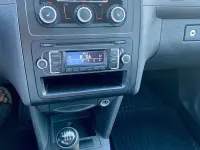 Gebraucht VW Caddy Comfortline 110 PS (80 kW) 2015 Grün Van / Kleinbus