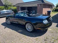 Gebraucht Ford Mustang GT 421 PS (309 kW) 2017 Schwarz Cabrio
