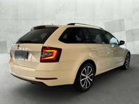 gebraucht Skoda Octavia III Combi 2.0 TDI DSG TOUR LED NAVI L Kombi (Weiß), EZ 05.2020 86594 km, 110 kW (150 PS)