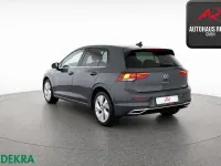 Gebraucht VW Golf VIII Style 131 PS (96 kW) 2024 Delfingrau Limousine