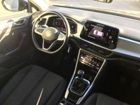 Gebraucht VW T-Roc Life 116 PS (85 kW) 2022 Deep black perleffekt SUV