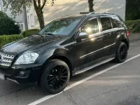 Gebraucht Mercedes ML350 224 PS (164 kW) 2010 Schwarz SUV
