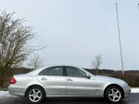 Gebraucht Mercedes E240 Elegance 177 PS (130 kW) 2002 Silber Limousine