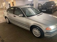Gebraucht BMW 318 118 PS (86 kW) 1999 Grau Limousine