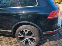 Gebraucht VW Touareg 262 PS (192 kW) 2018 Schwarz SUV