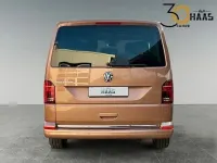 Używany VW Multivan Generation Six 110 KM (80 kW) 2022 Złoty Minivan