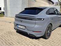 Gebraucht Porsche Cayenne 470 PS (345 kW) 2024 Grau SUV