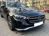 Gebraucht Mercedes E300 194 PS (142 kW) 2023 Schwarz Limousine