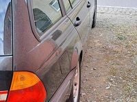 Second-hand BMW 318 143 CP (105 kW) 2004 Negru Break