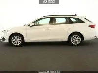 Gebraucht Seat Leon Style 150 PS (110 kW) 2022 White candy Kombi