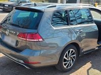 Gebraucht VW Golf VII 118 PS (86 kW) 2019 Grau Kombi