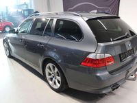 Gebraucht BMW 535 272 PS (200 kW) 2005 Titangrau ii metallic Kombi