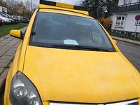 Gebraucht Opel Zafira 120 PS (88 kW) 2011 Gelb Van / Kleinbus