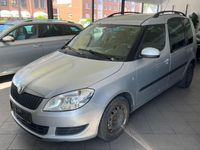 Gebraucht Skoda Roomster Plus Edition 105 PS (77 kW) 2010 Silber Van / Kleinbus