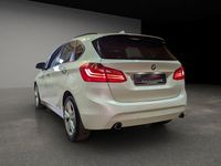 Gebraucht BMW 220 Advantage 190 PS (139 kW) 2015 Weiß Van / Kleinbus