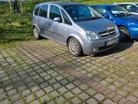 Używany Opel Meriva 125 KM (91 kW) 2003 Srebrny Minivan