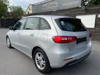 Gebraucht Mercedes B200 Style 150 PS (110 kW) 2020 Silber Kleinwagen