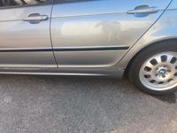 Gebraucht BMW 320 150 PS (110 kW) 2004 Grau Kombi