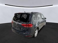 Gebraucht VW Touran Highline 150 PS (110 kW) 2022 Uranograu Van / Kleinbus