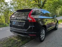Second-hand Volvo XC60 Summum 190 CP (139 kW) 2017 Negru SUV