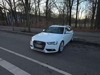 Gebraucht Audi A4 Ambition 120 PS (88 kW) 2013 Weiß Kombi