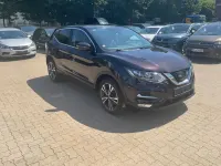 Gebraucht Nissan Qashqai N-Connecta 116 PS (85 kW) 2017 Schwarz SUV